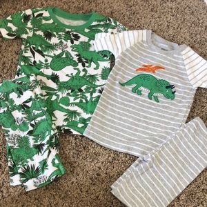 EUC Carter’s jammies dinosaur set 3T